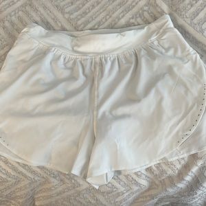 Lululemon Fast and free short